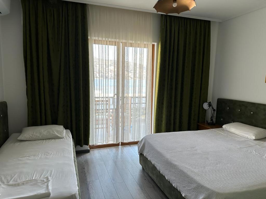Fjora Rooms Sarandë Dış mekan fotoğraf
